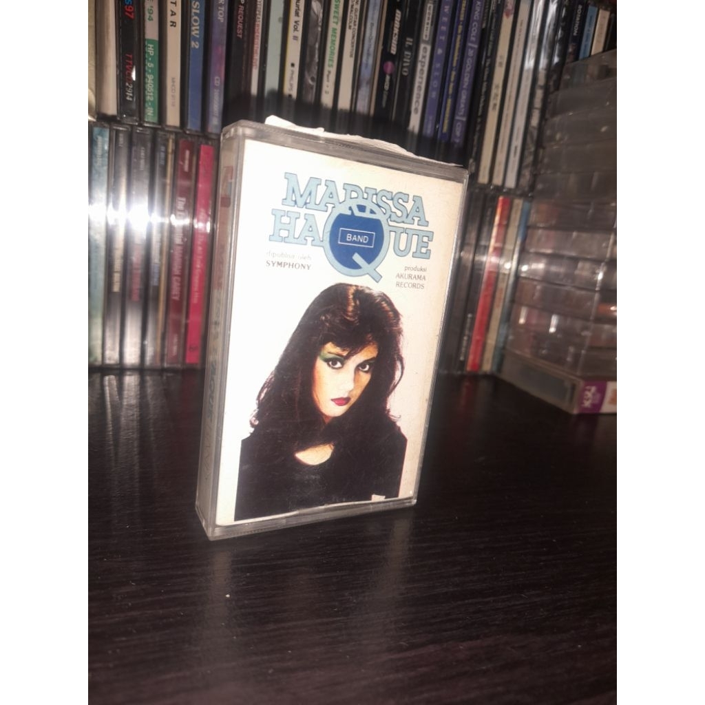 Kaset Marissa Haque Band