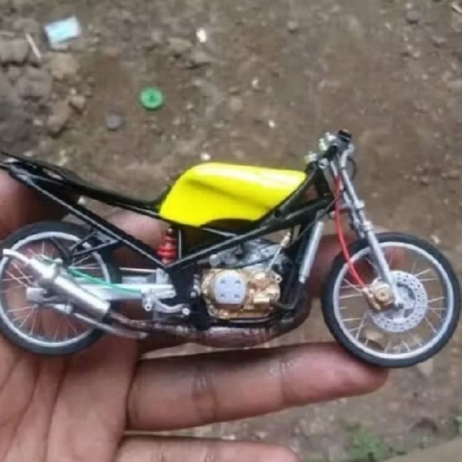 MAINAN MINIATUR MOTOR DRAG TRONDOL KAWASAKI NINJA RR OLD TANPA COVER FAIRING