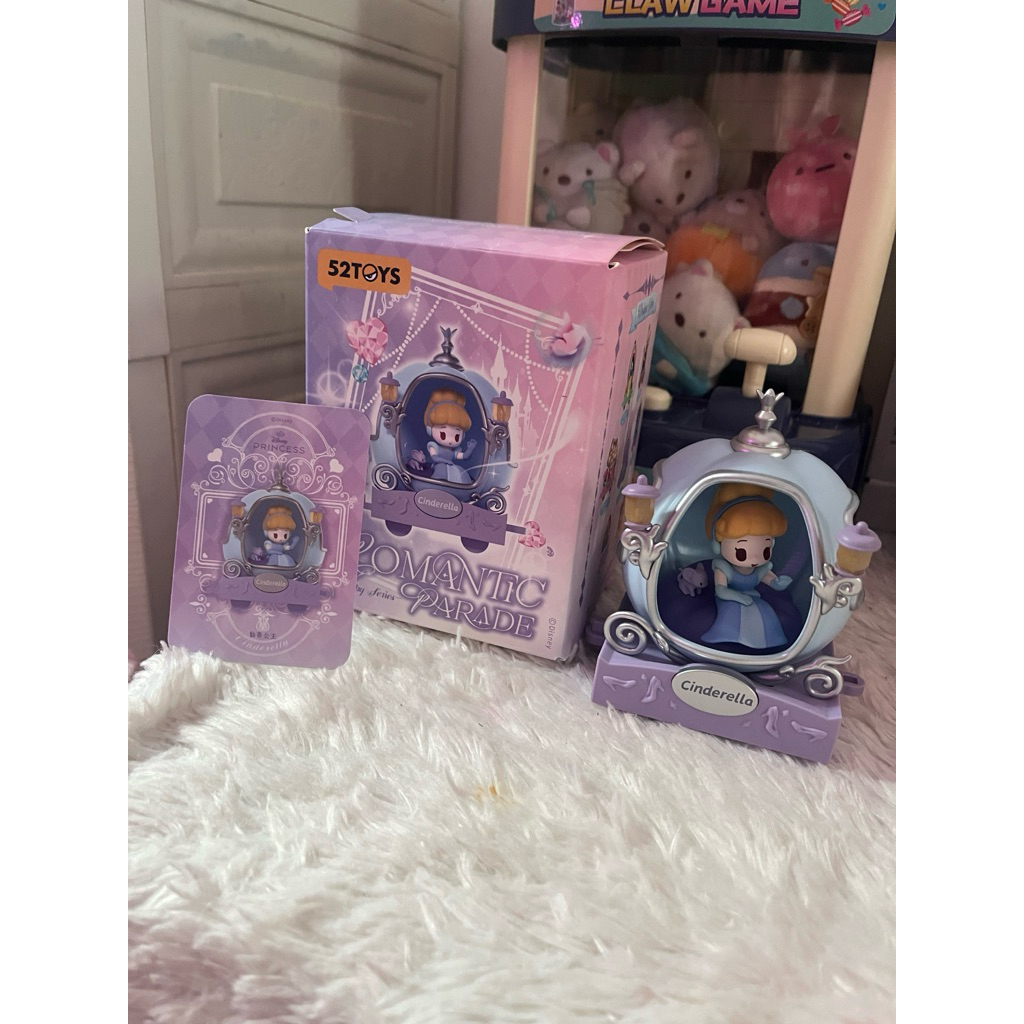 figure cinderella 52 toys original preloved