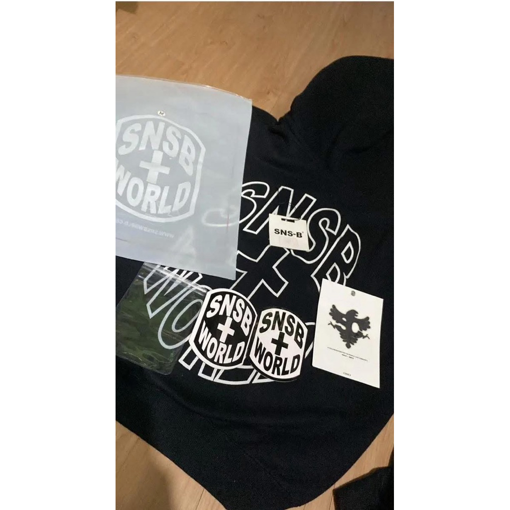 hoodie snsb world road size m
