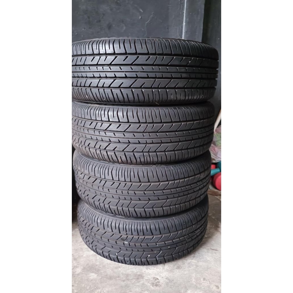 Ban Seqond Brigeston Potenza Re030 R15 185/55