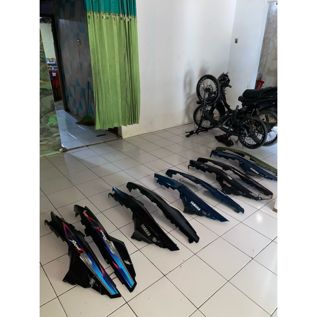 Body Yamaha Sigma Origina copotan motor kondisi Bahan repaint
