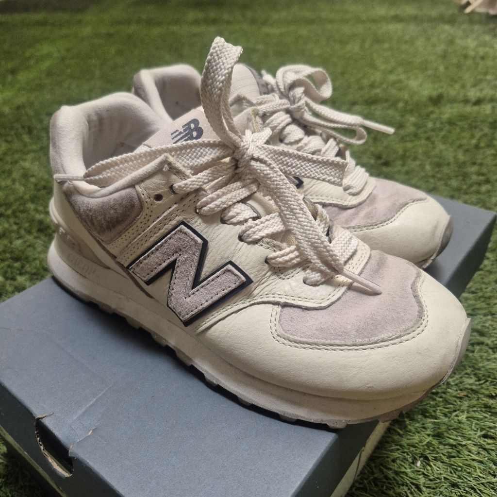 BACA DESKRIPSI NEW BALANCE 574 - Beige - USED/PRELOVED