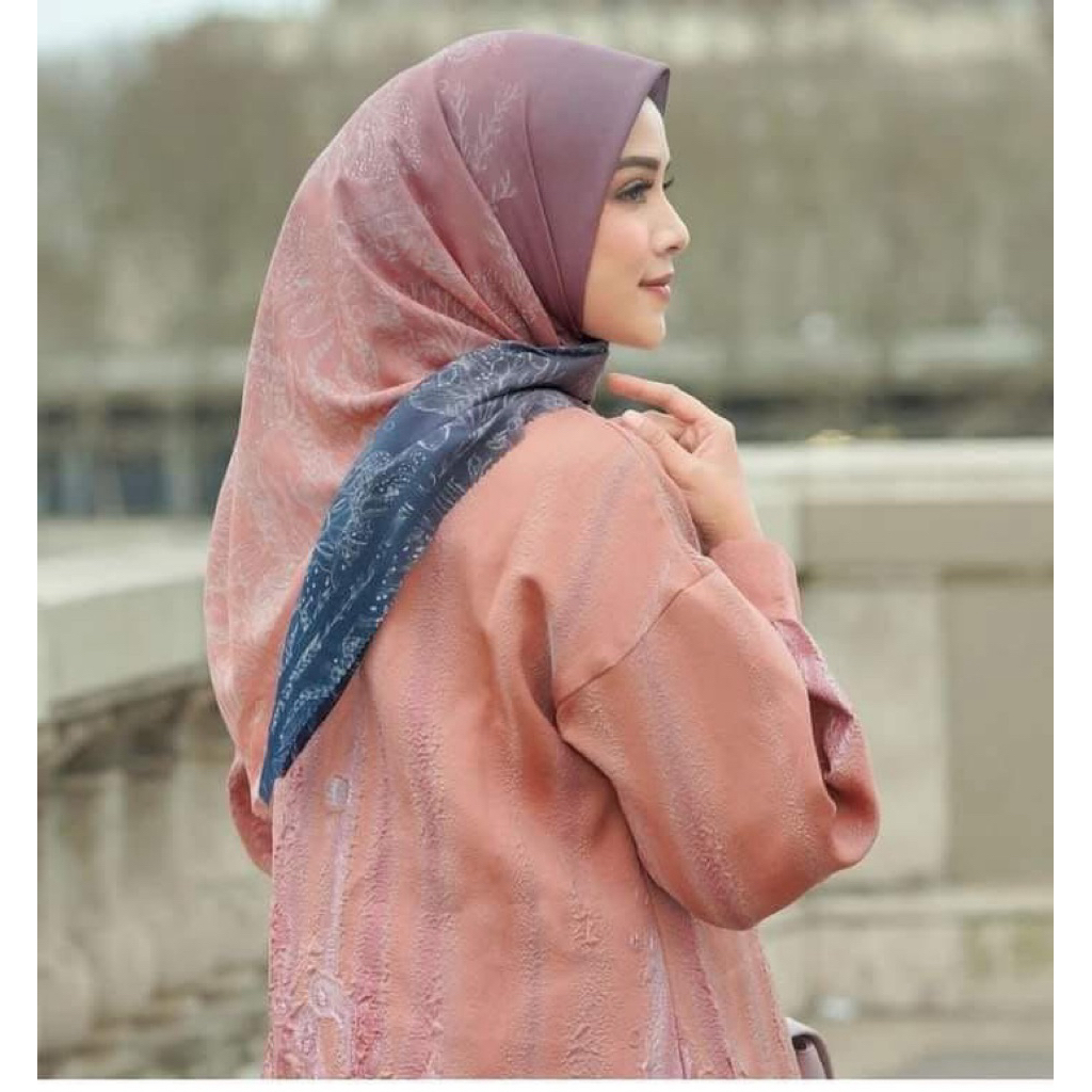 el mar dawn Buttonscarves