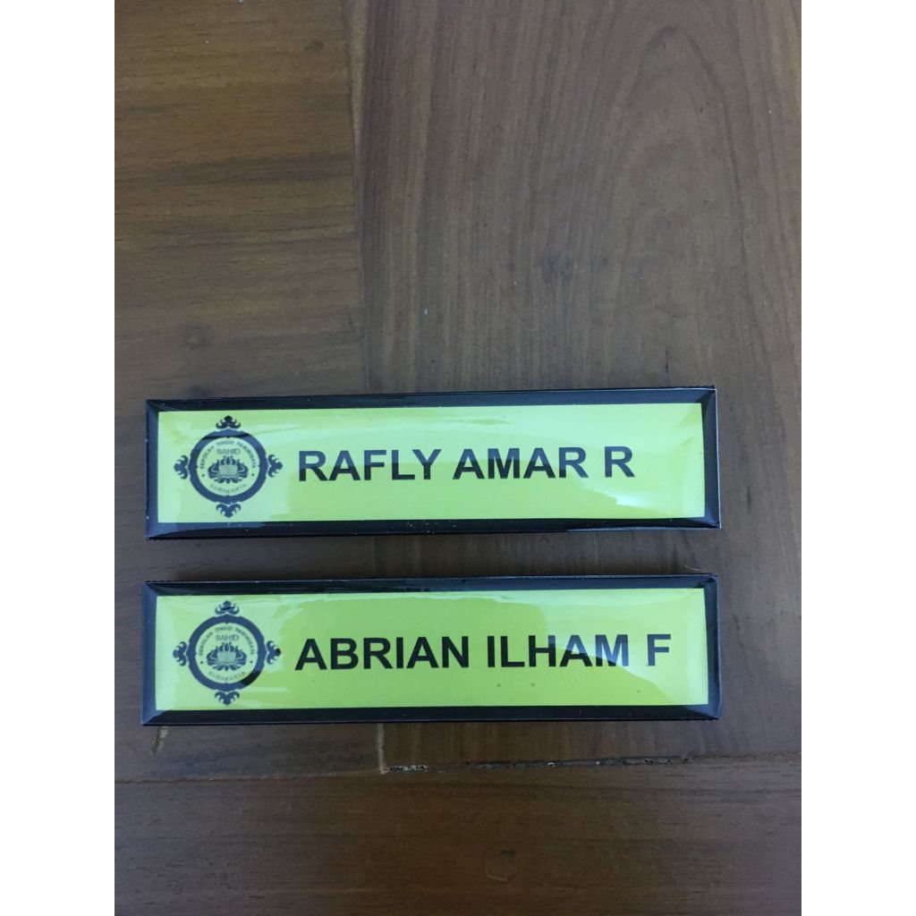 Nametag akrilik magnet papan nama dada akrilik magnet resin