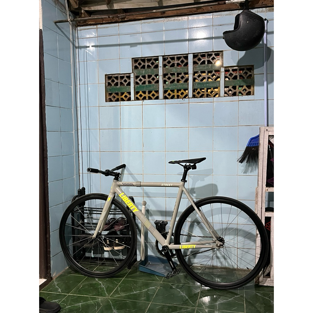 FIXIE LIBERTY FULLBIKE