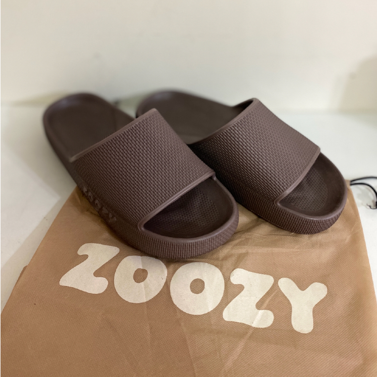 PRELOVED Dijual NEW Sandal Original Pose Posee Cloud Pink Sandal Original Zoozy Coklat Sandal Balon