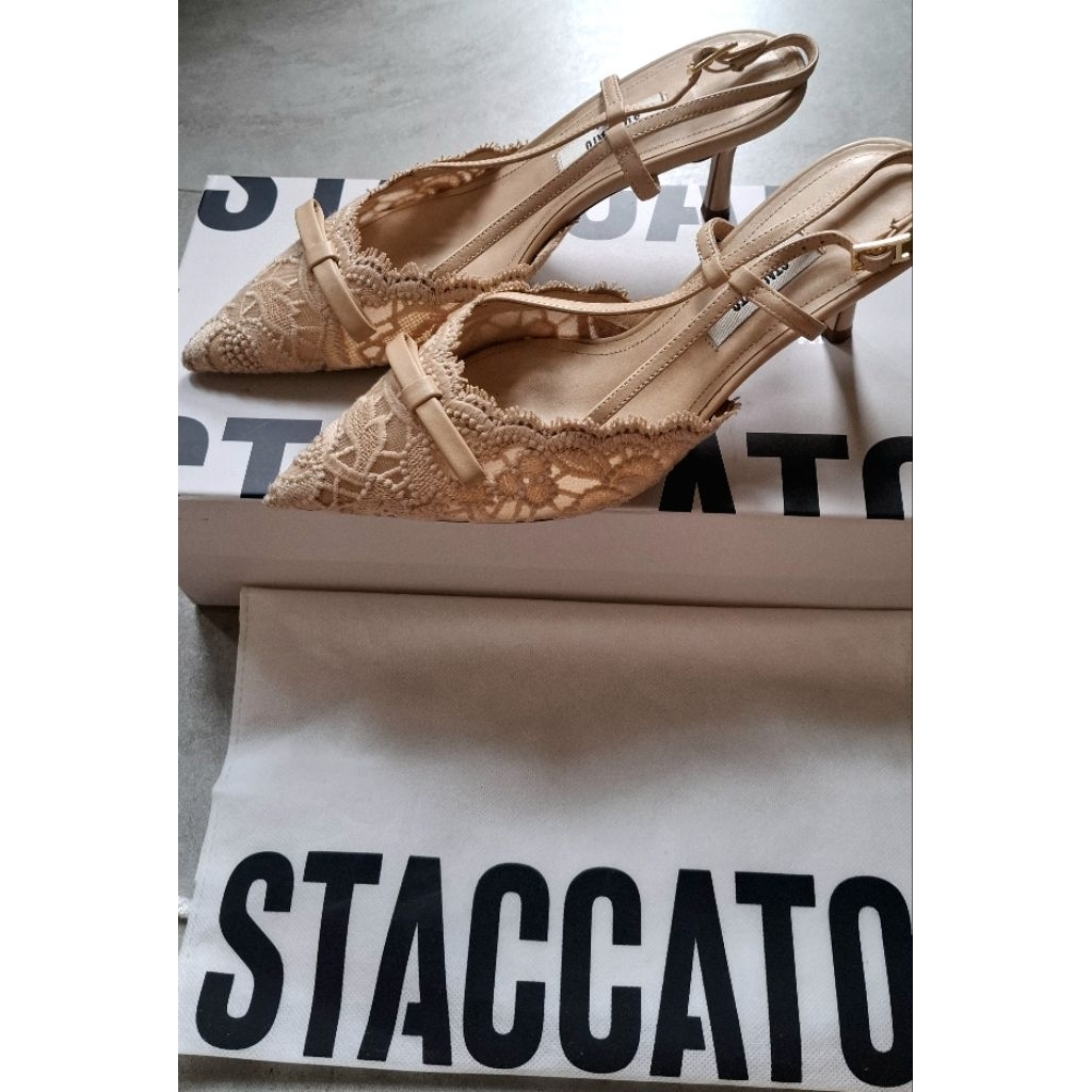 Staccato lace mini heels preloved