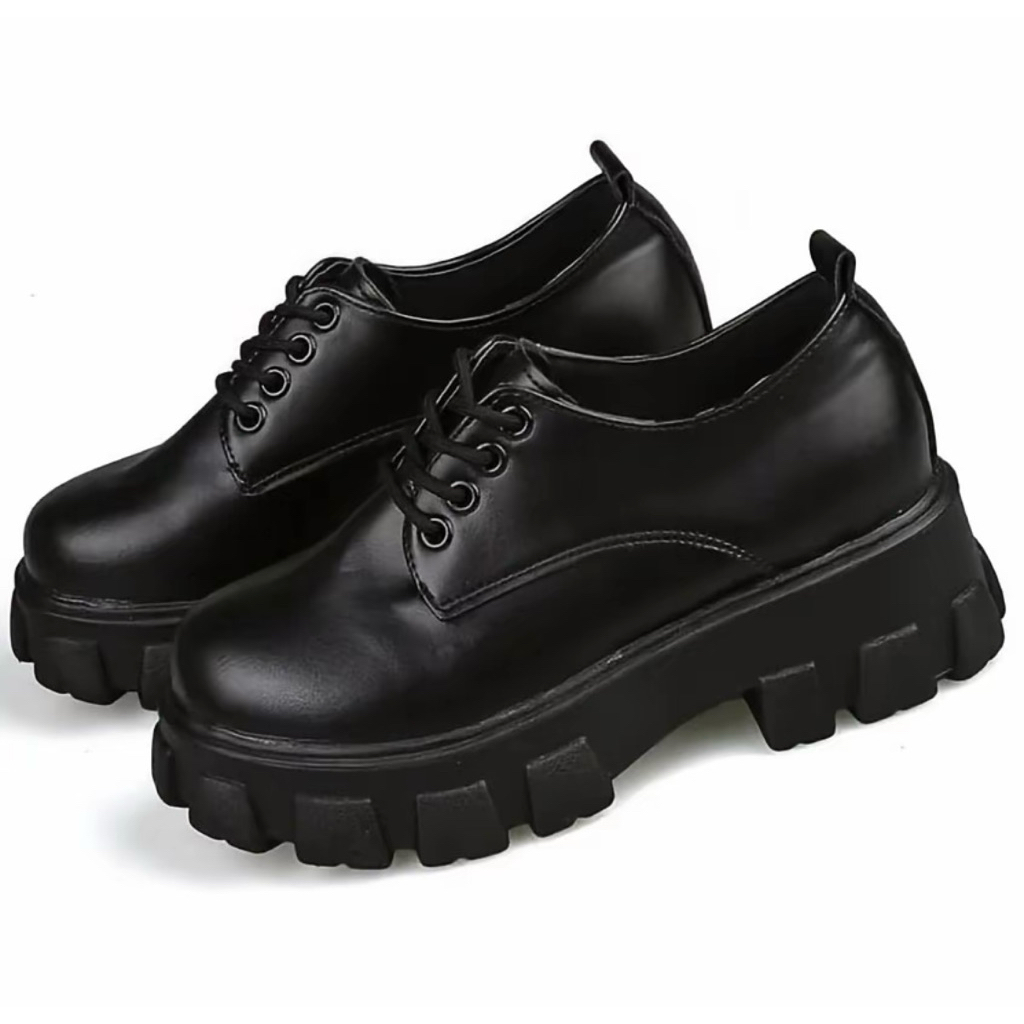 Preloved Sepatu Docmart Wanita | Sepatu Boots Wanita Size 39-40 | Sepatu Hitam Wanita