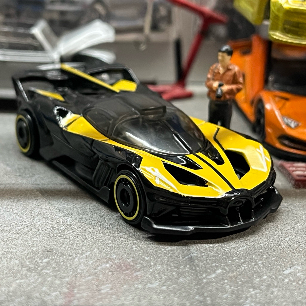 Hotwheels Bugatti Bolide Kuning Loose