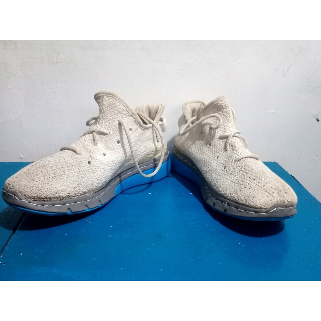 sepatu adidas adiprene size 41 1/2