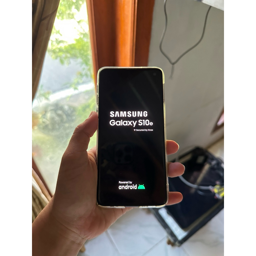 Samsung S10e ram 6/128 (second)