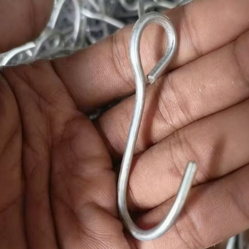 Gantungan S hook serbaguna (gantungan panci dapur gantungan pakaian dll)