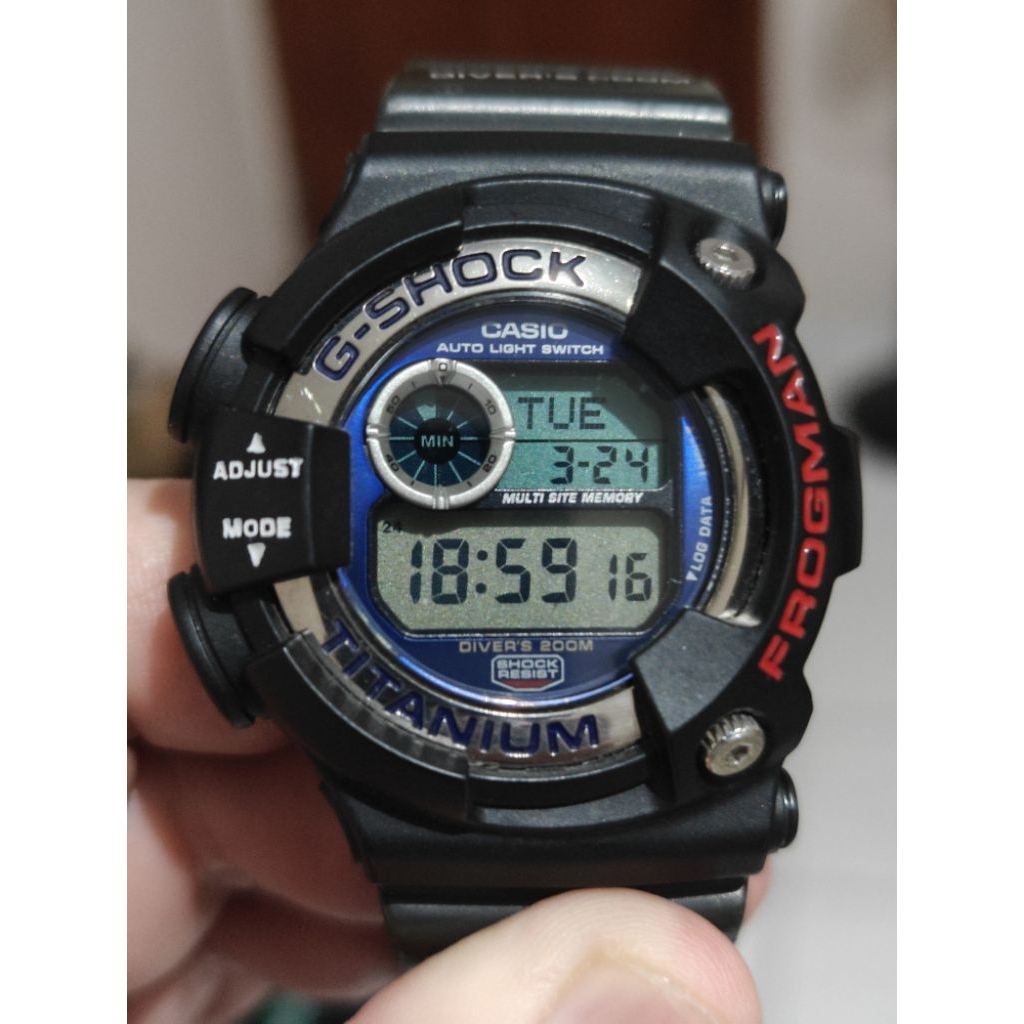 CASIO GSHOCK FROGMAN DW9900
