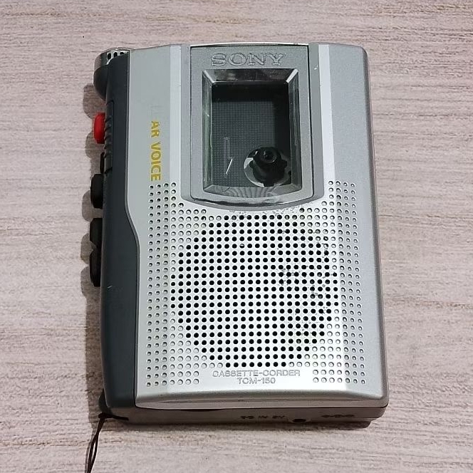 Walkman Cassette Corder SONY TCM 150