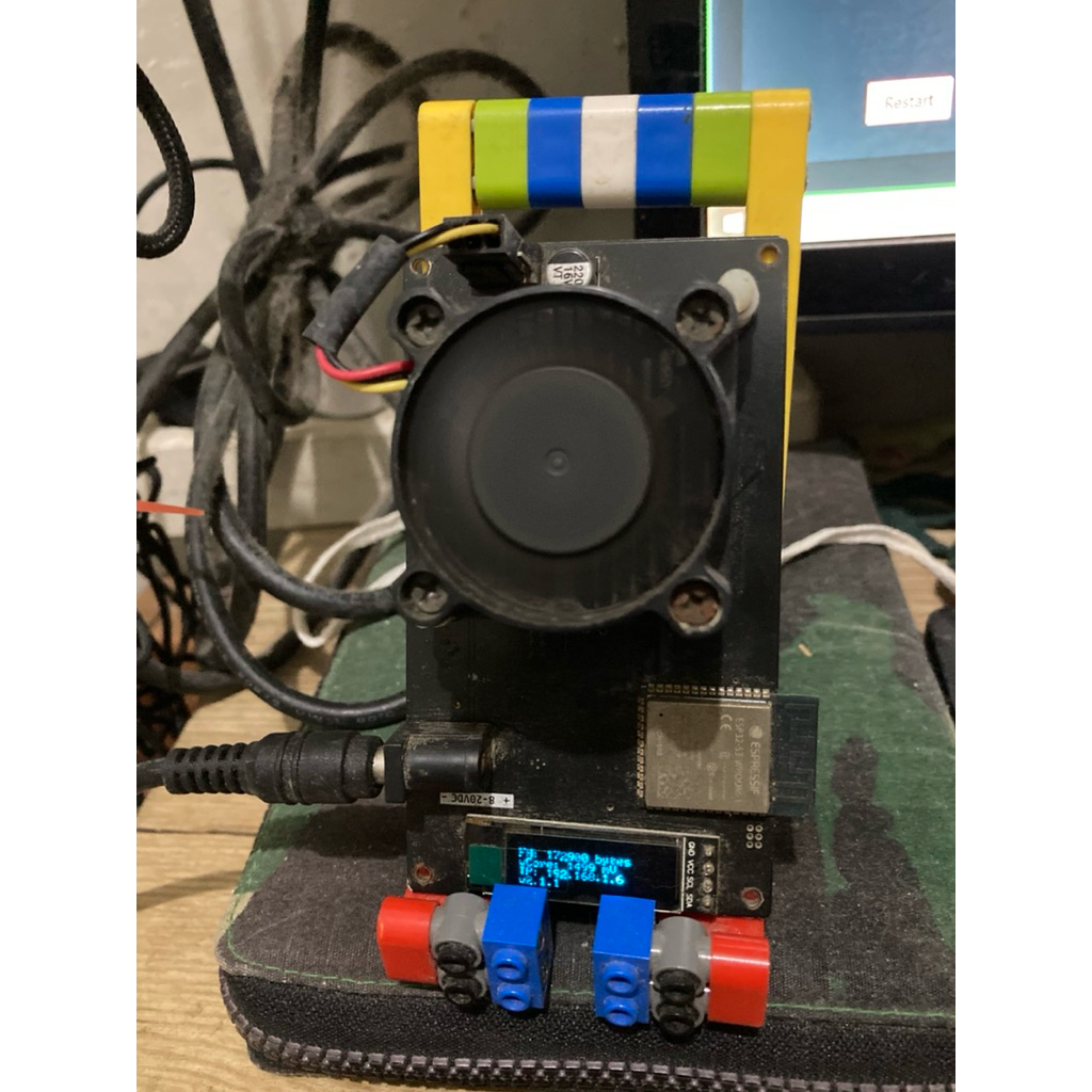 Bitcoin Miner +/- 300 ghs Solo Bitcoin Miner