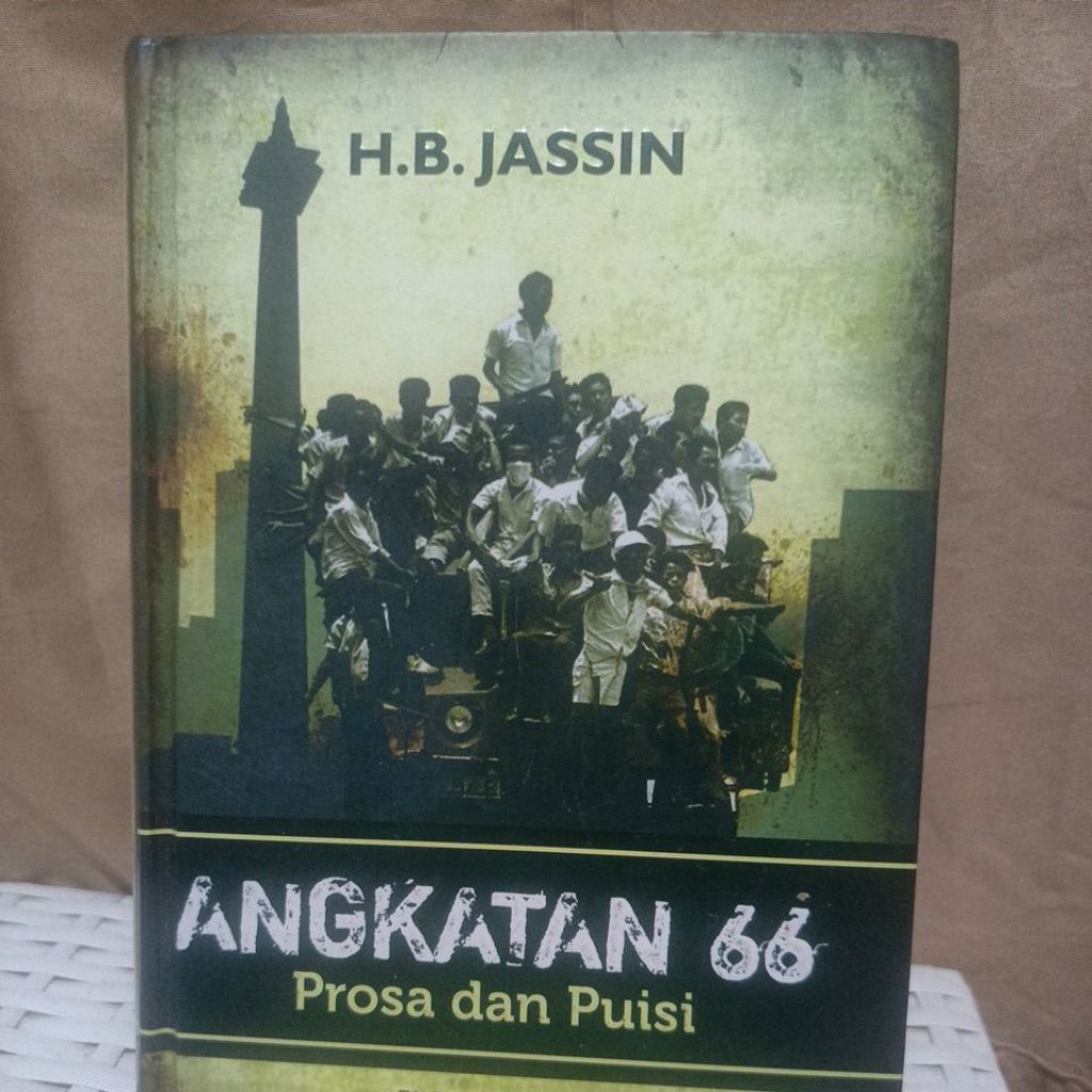 ANGKATAN 66 PROSA DAN PUISI - H.B.JASSIN