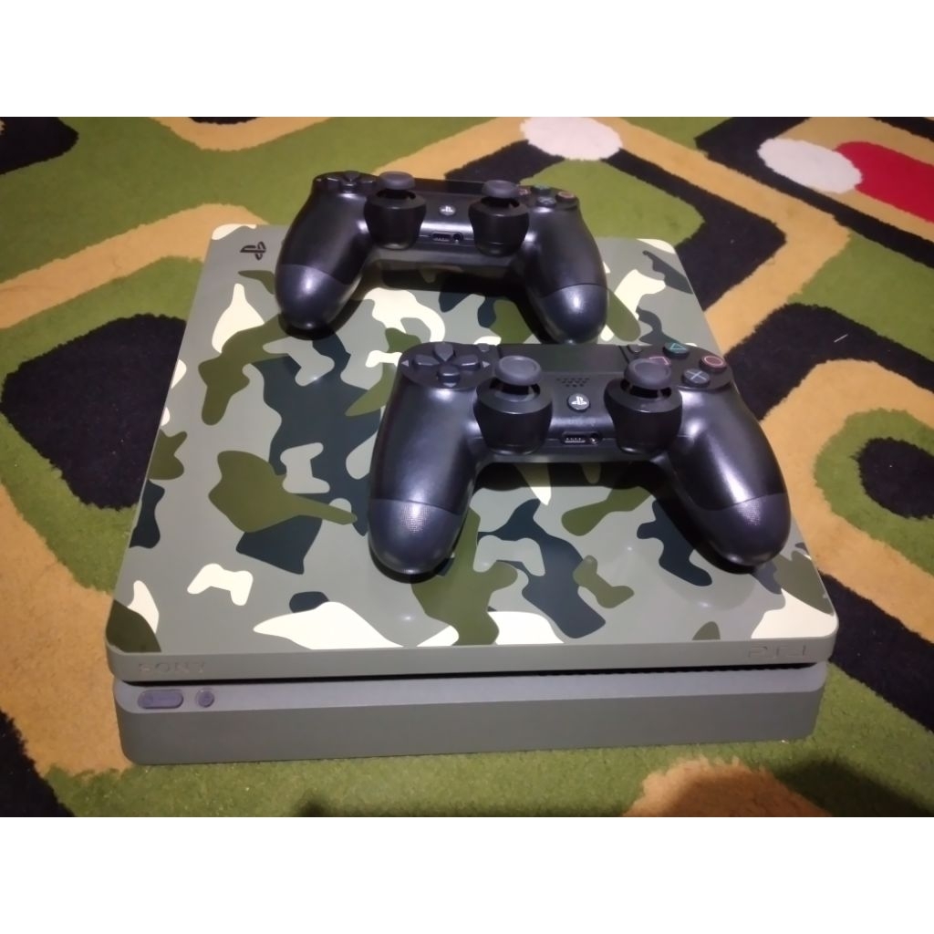 PS 4 Slim 1 TB hen 12