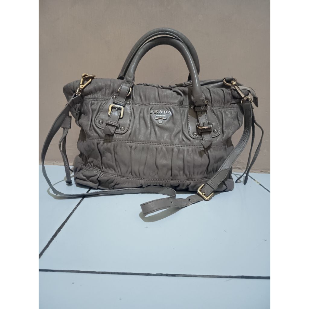 prada vintage preloved bag original
