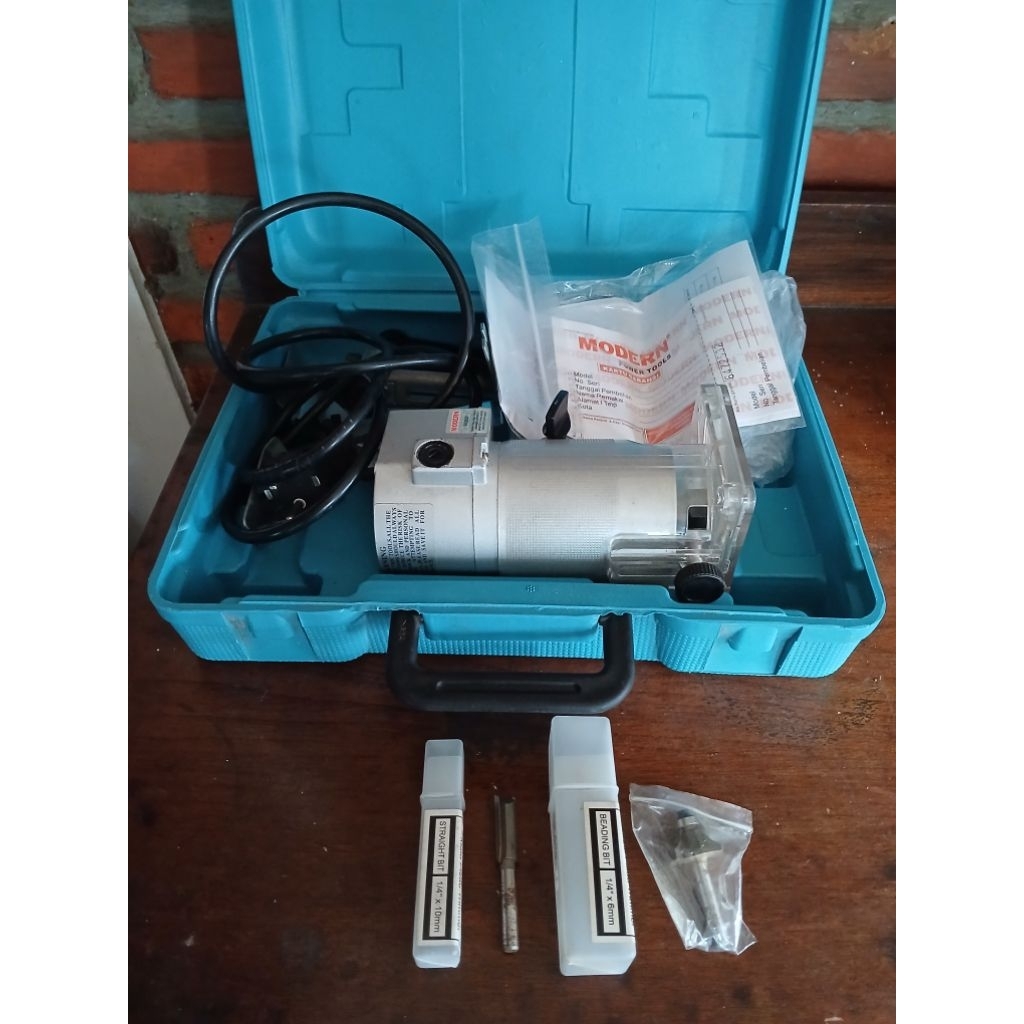 Mesin profil kayu MODERN( bonus 2 mata profil )