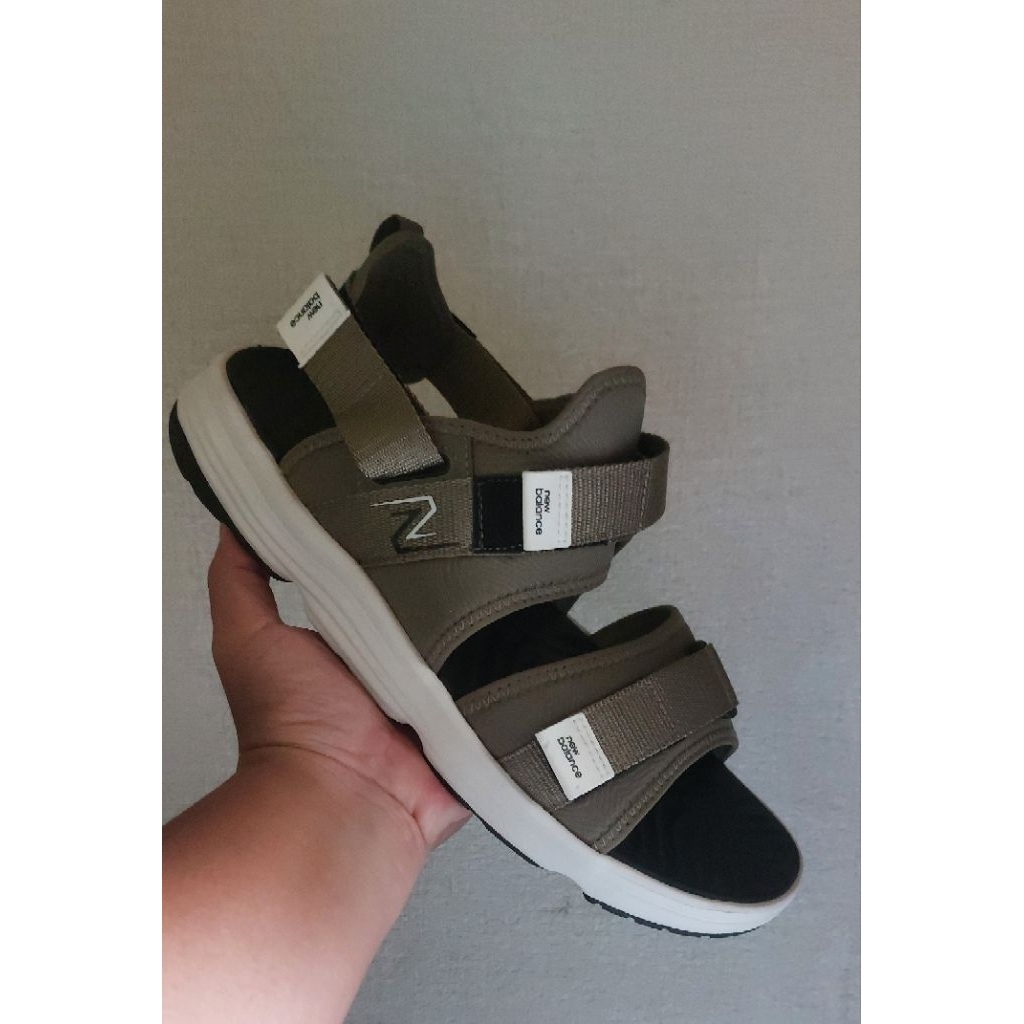 New Balance 750 strap sandal outdoor