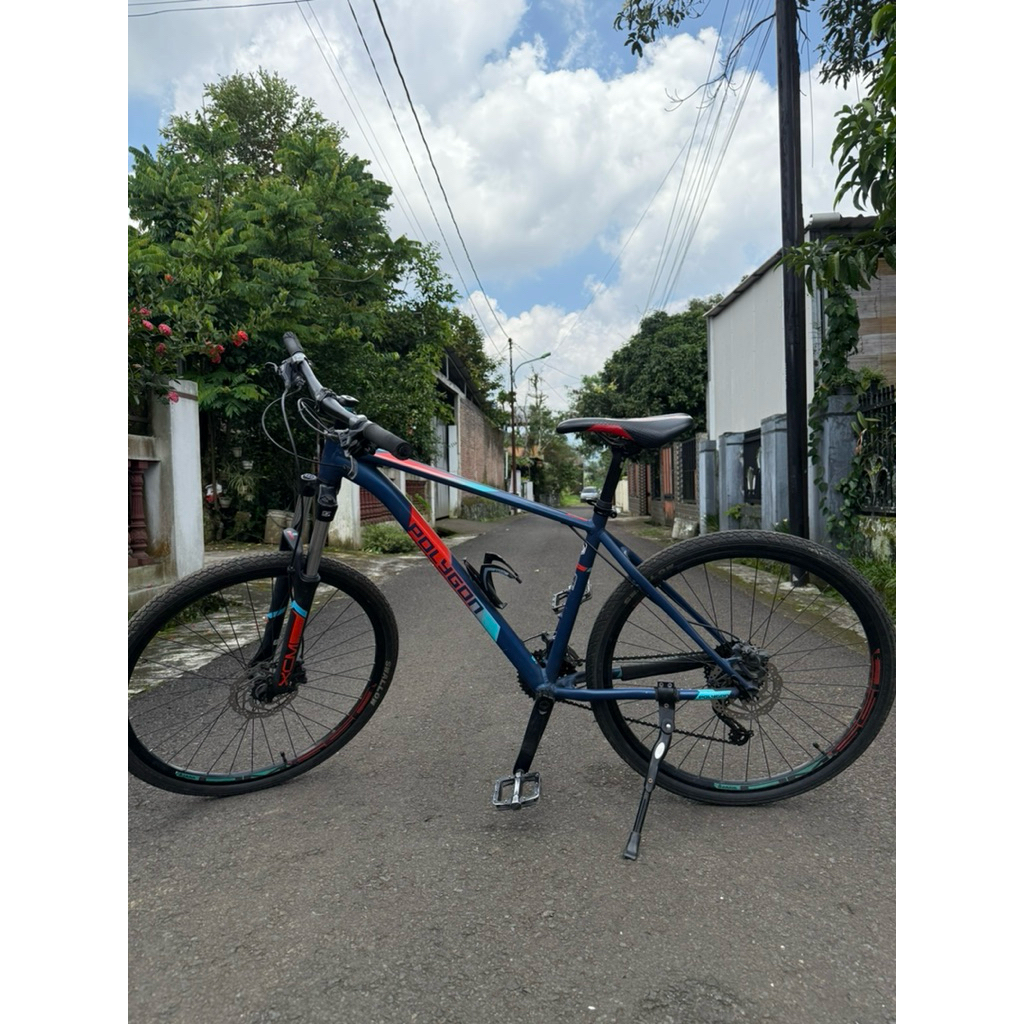 Sepeda MTB Polygon xtrada 5 size M second istimewa