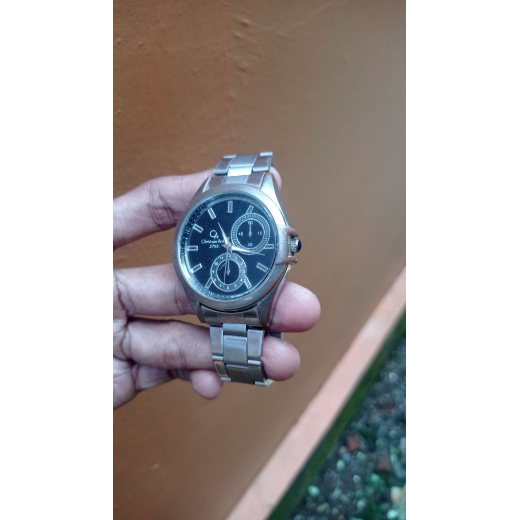 Jam tangan analog christyan arden