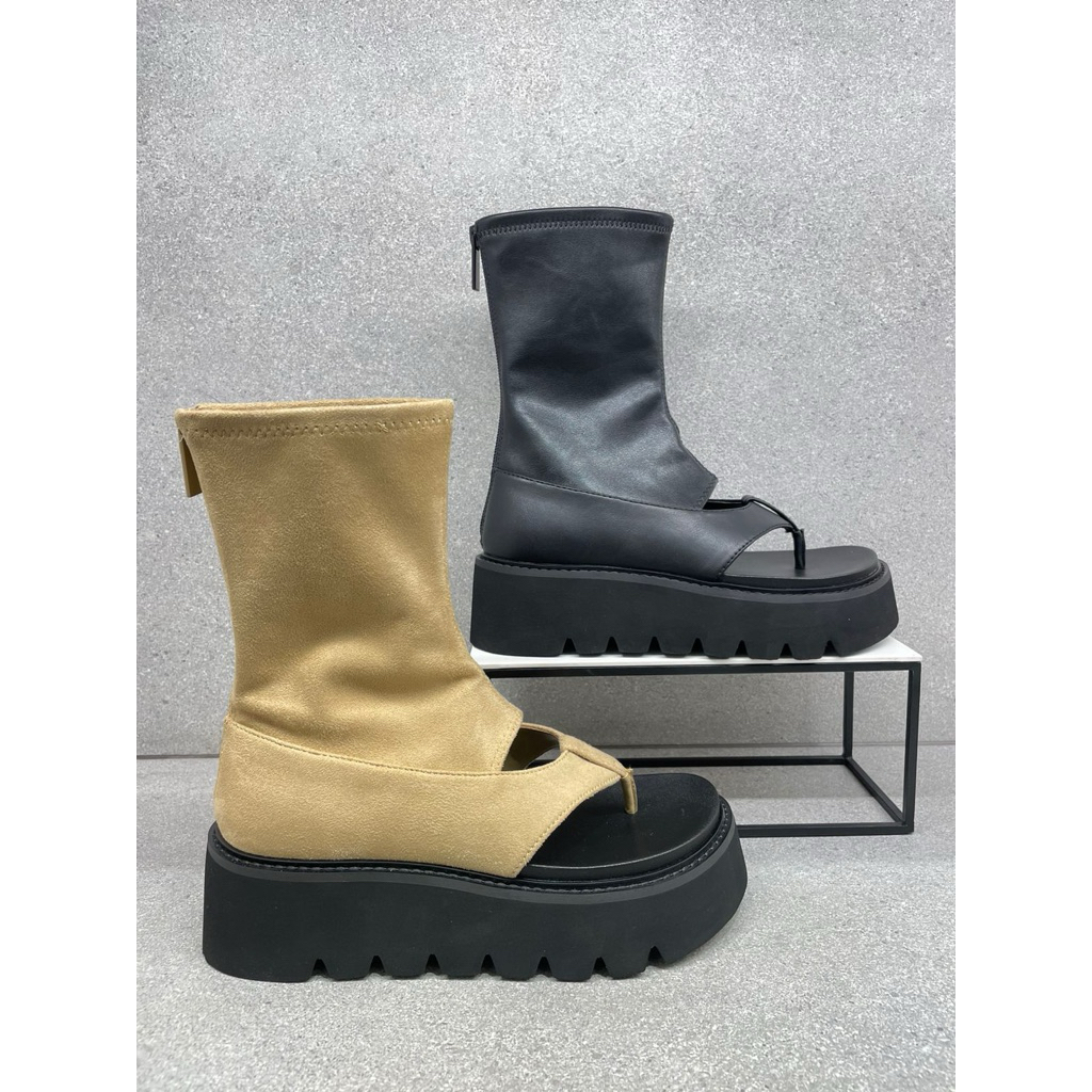 Sepatu sandal wanita Wedges Boots Charles&keith original