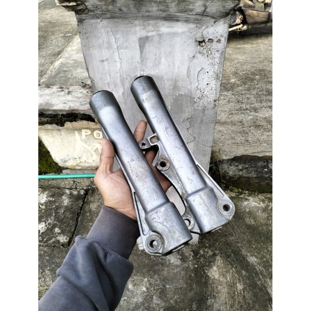 bottom shock depan mocin beijing replika model 125 Z