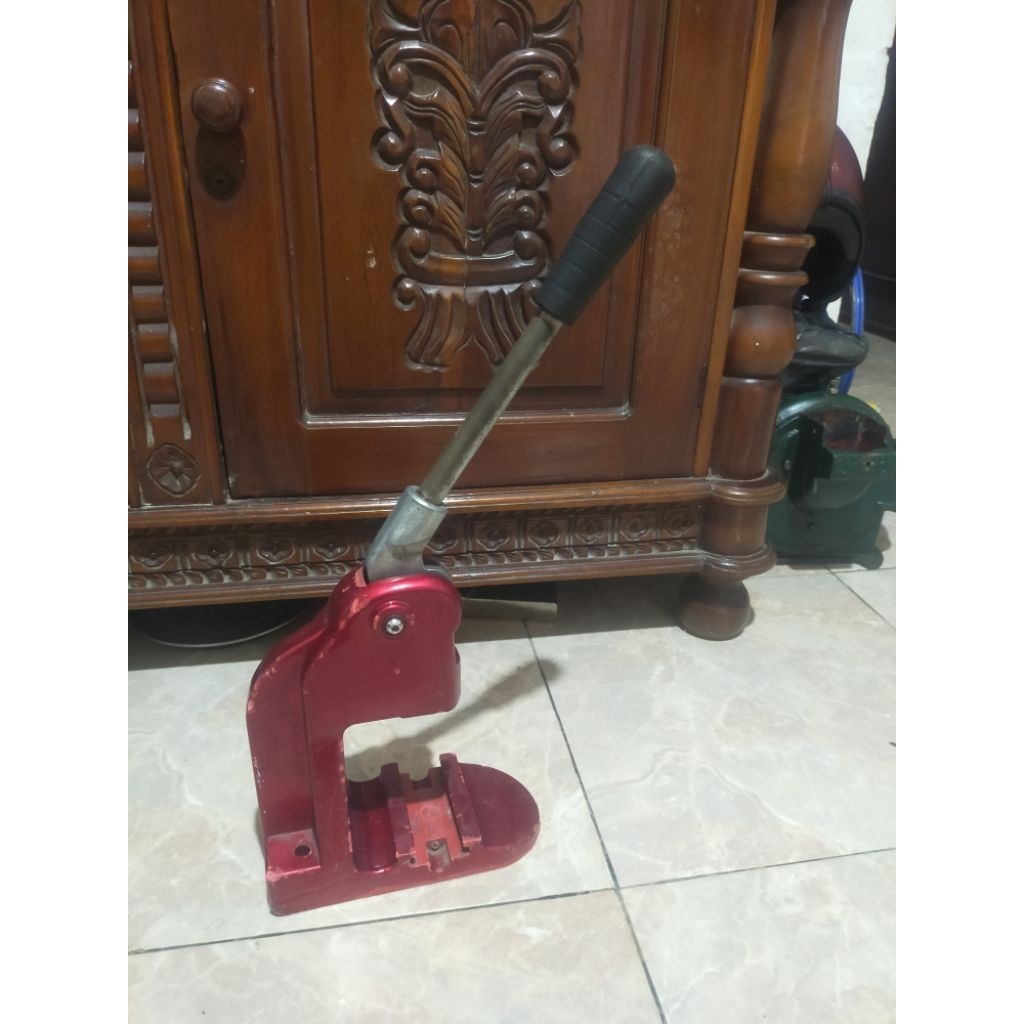 mesin press pin