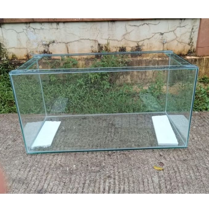 AQUARIUM KACA UKURAN 70x40x40cm