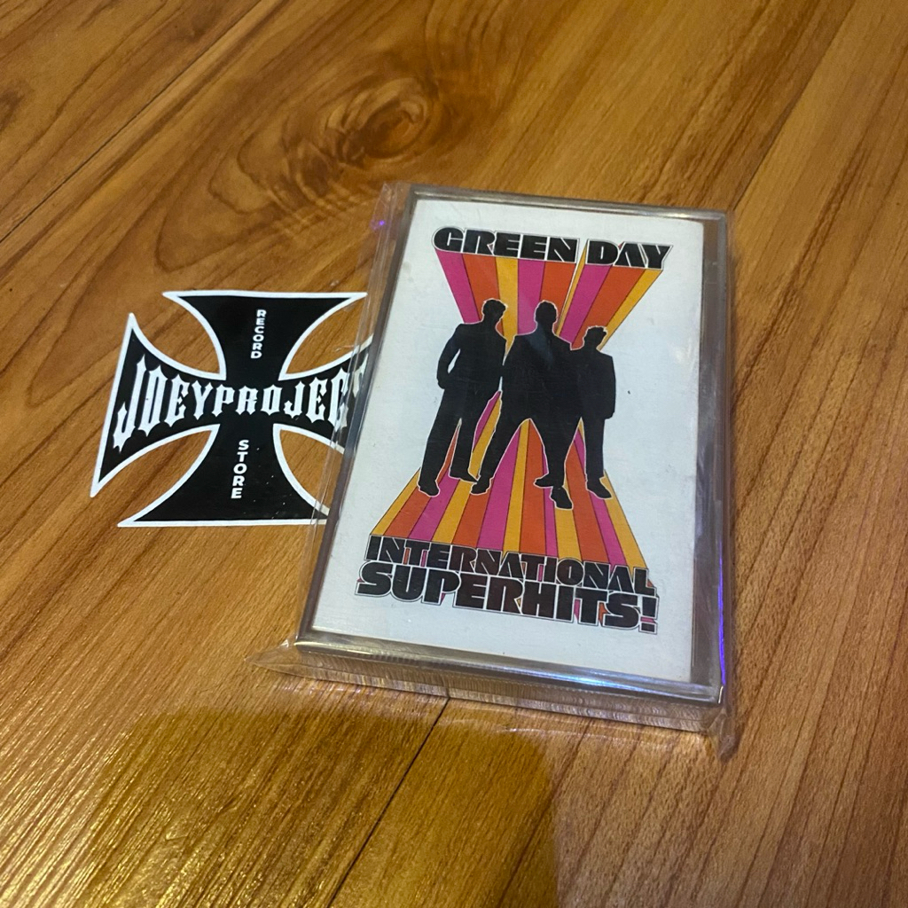 kaset greenday - international superhits green day