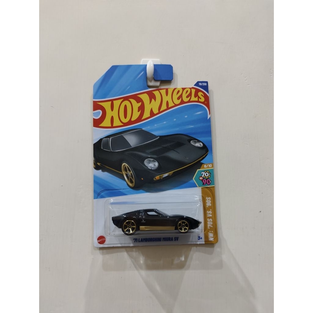 HotWheels 71 Lamborghini Miura SV