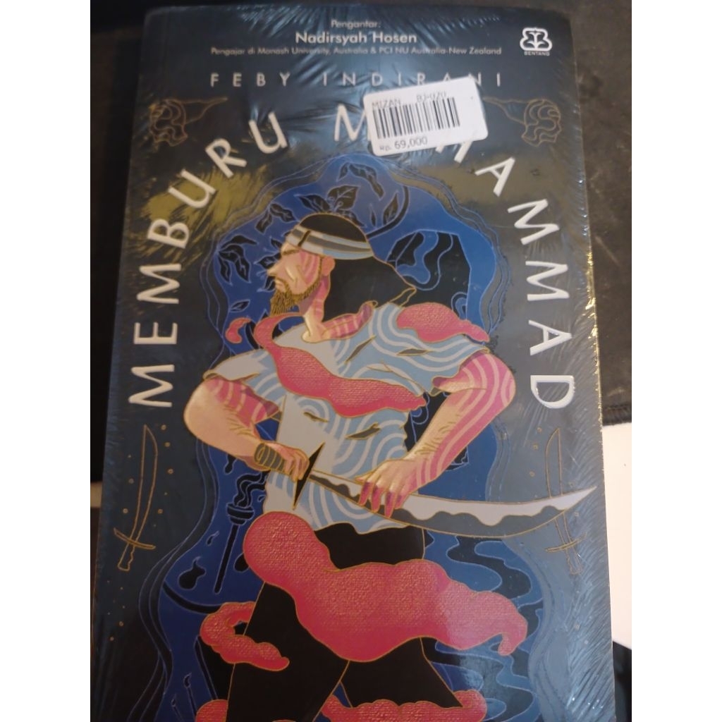 Novel Memburu Muhammad Feby Indrirani (sealed)
