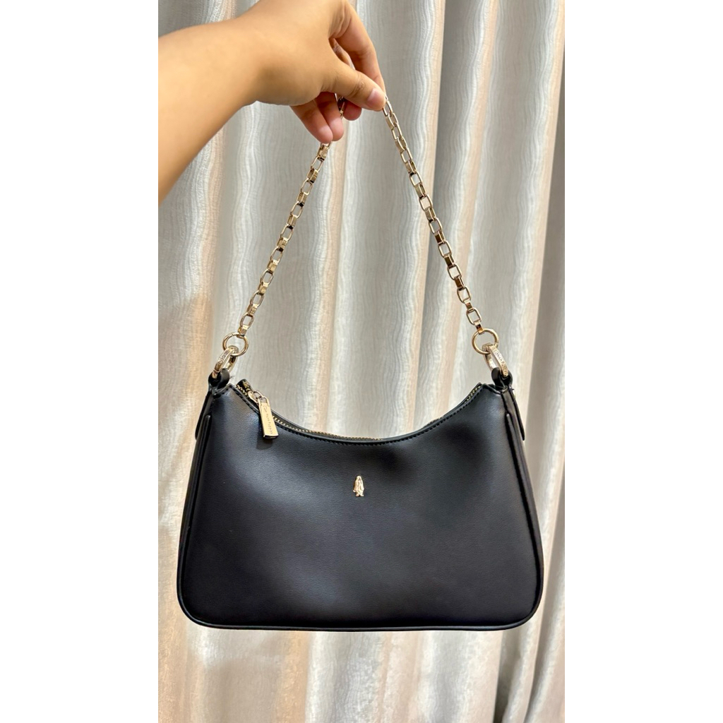 [PRELOVED] HUSH PUPPIES Sling Bag/Shoulder Bag