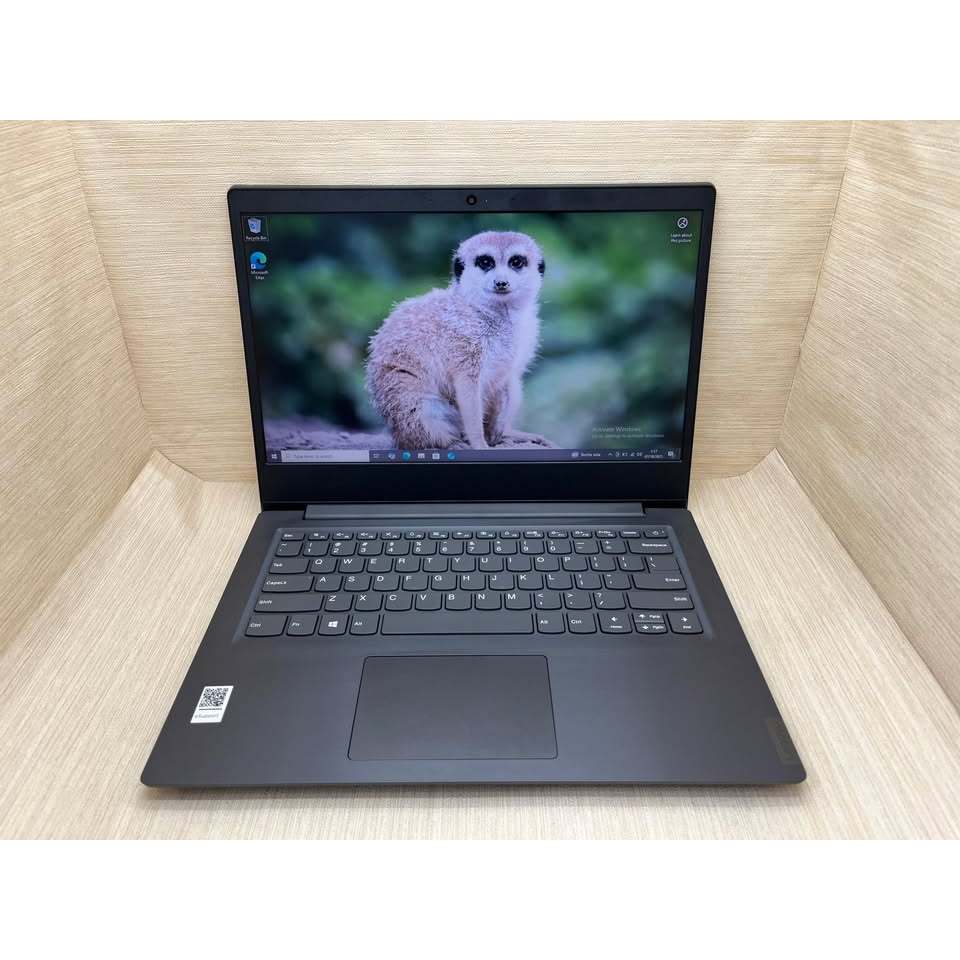 LAPTOP LENOVO V14-ADA AMD 3020E RAM 8 GB SSD 256 GB SECOND BERGARANSI