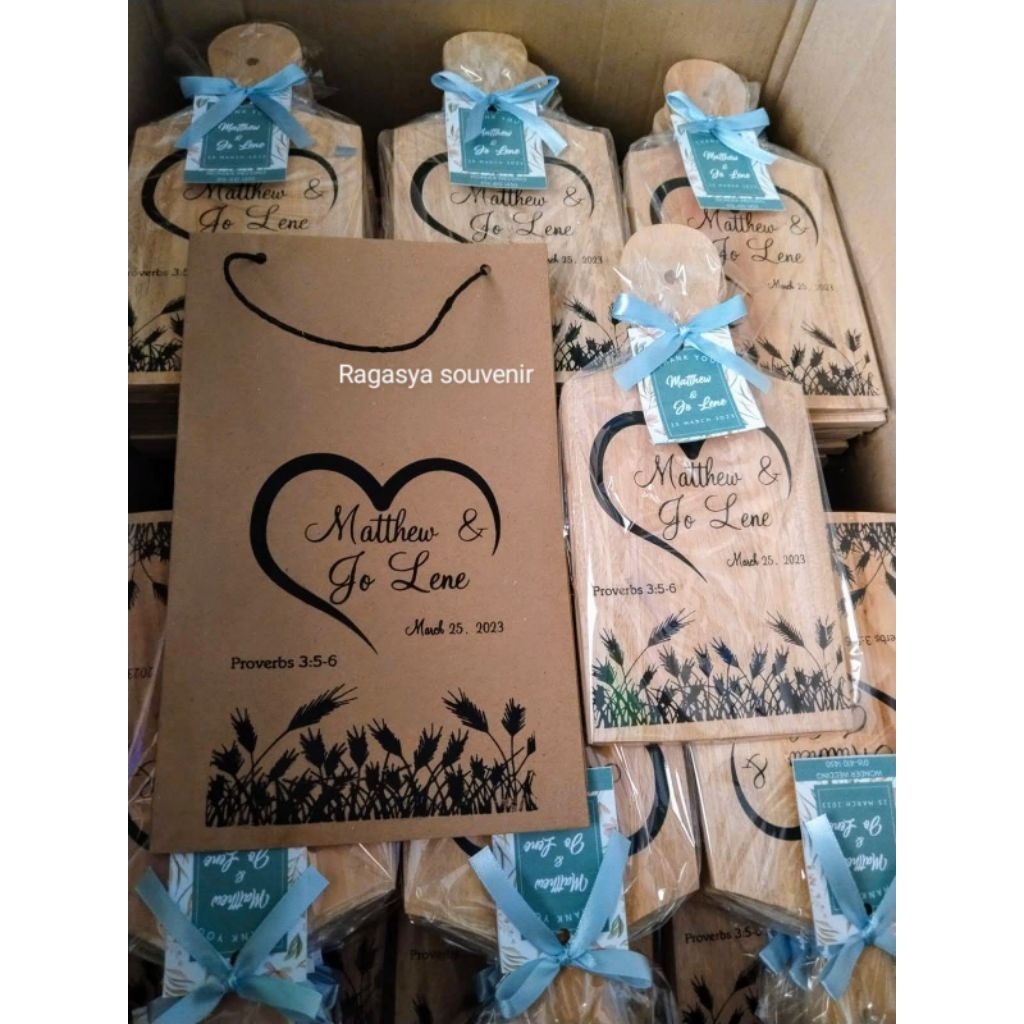 souvenir talenan set pisau