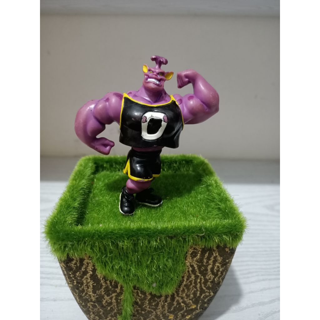 Figur Space jam ungu vintage 1996