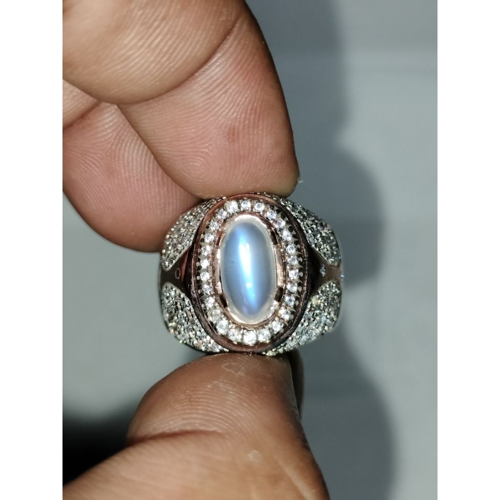 Natural moonstone srilanka