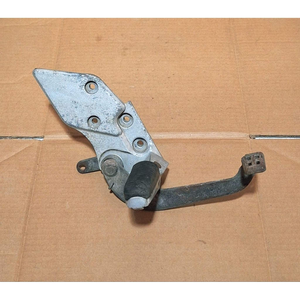 potep depan underbone kanan yamaha vixion new NVA original