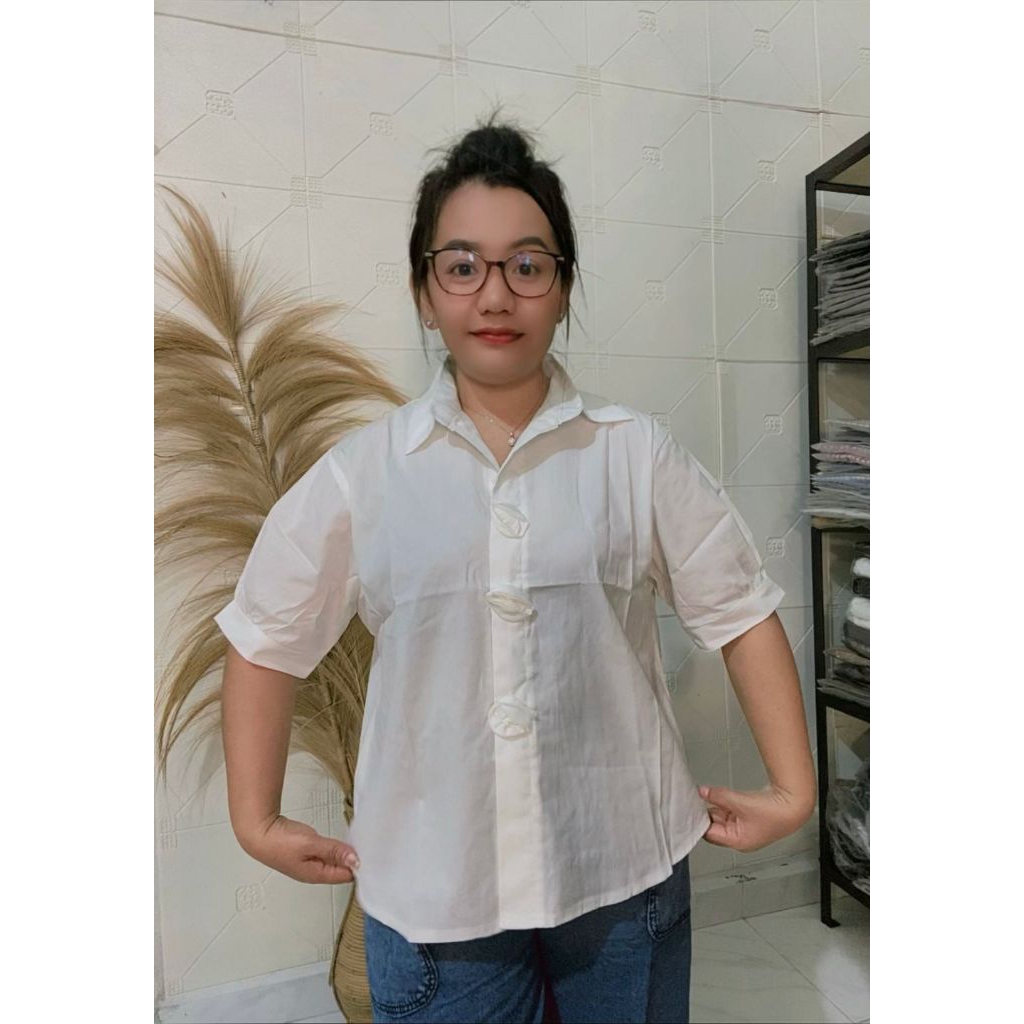 Atasan kemeja putih wanita bahan katun poplin jumbo ld 120
