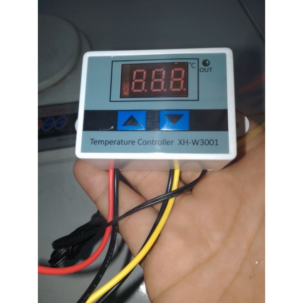 THERMOSTAT PENETAS TELUR XH W3001