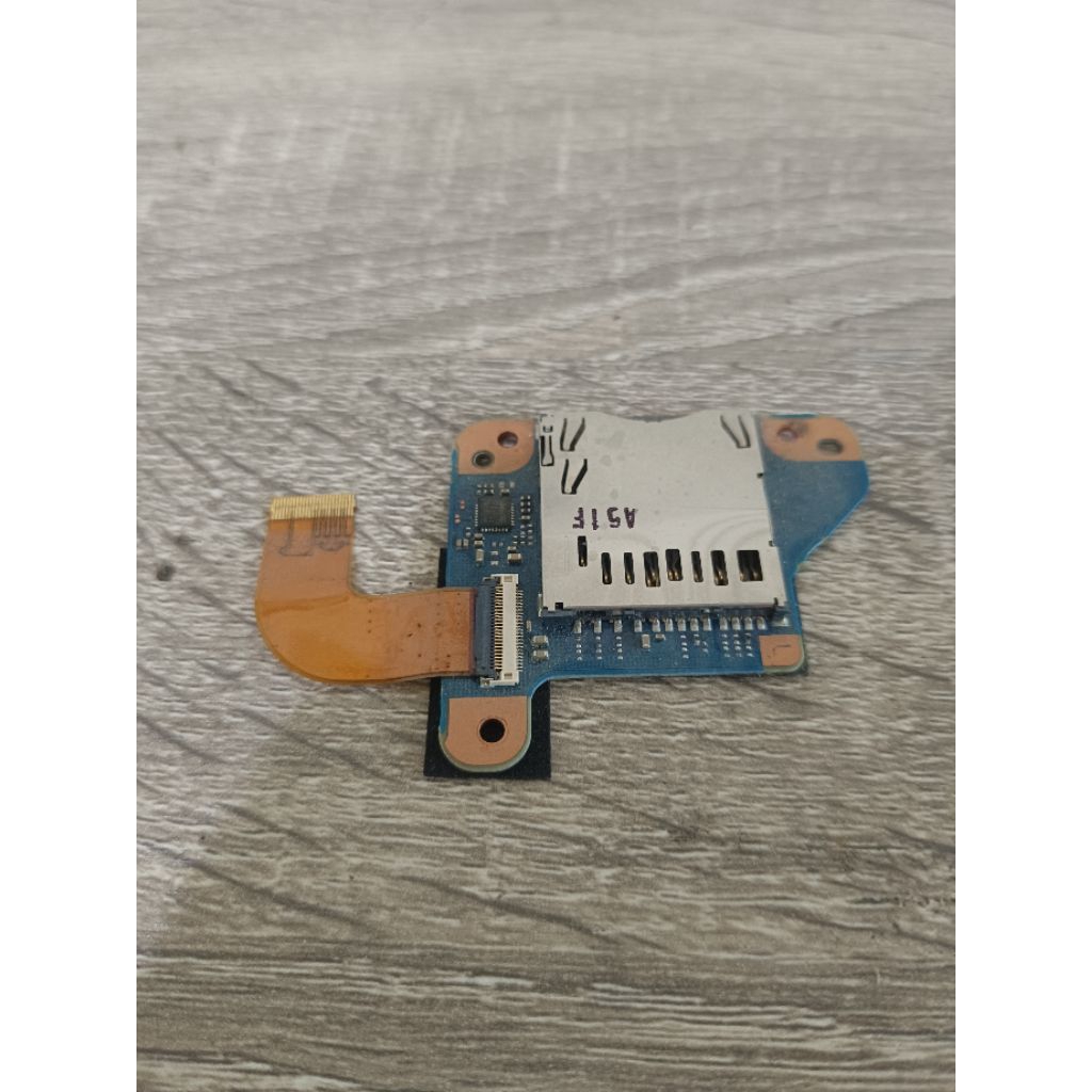 Soket MMC laptop Toshiba Portege Z30 Z30-A Z30- B Z30-A1301