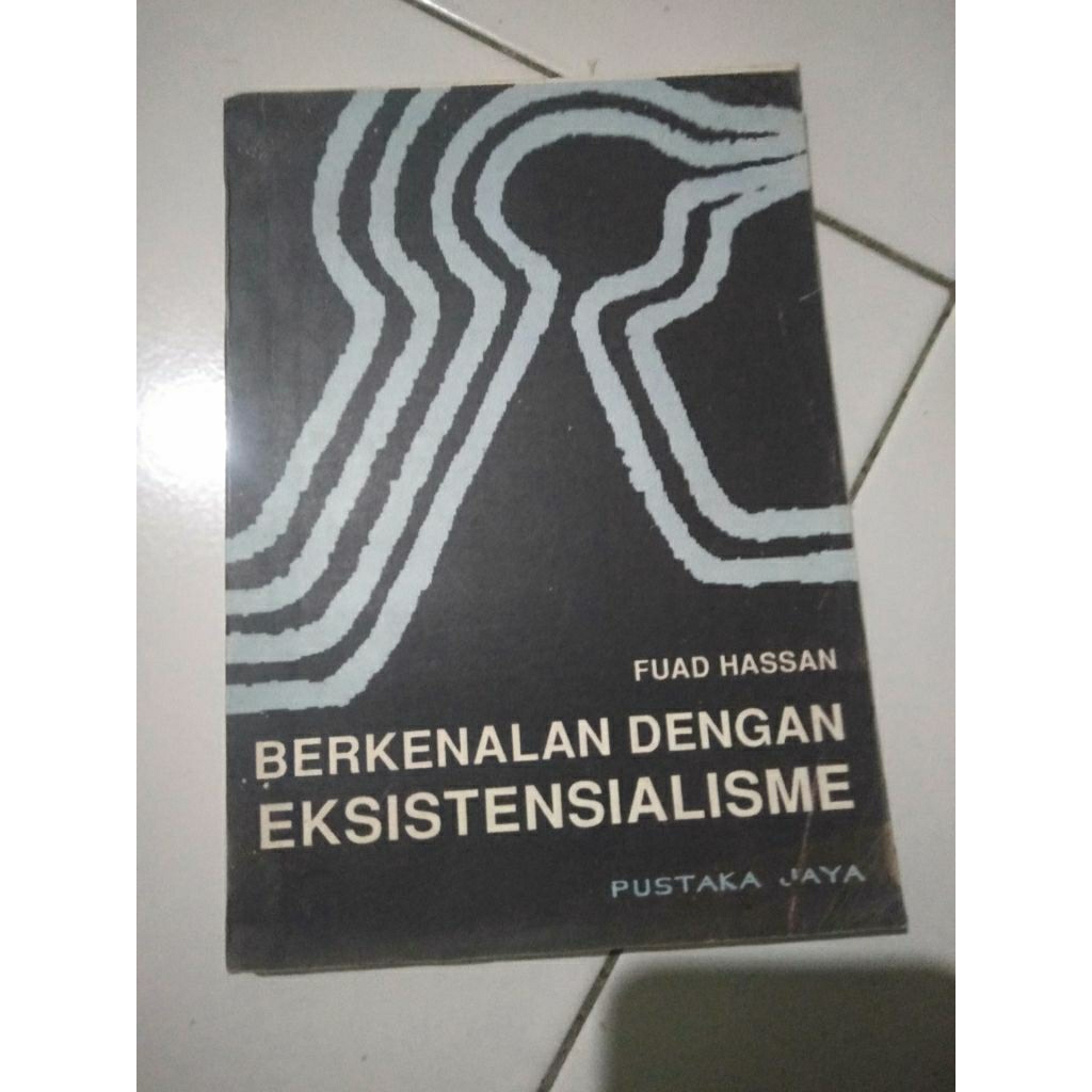 Buku Berkenalan Dengan Eksistensialisme