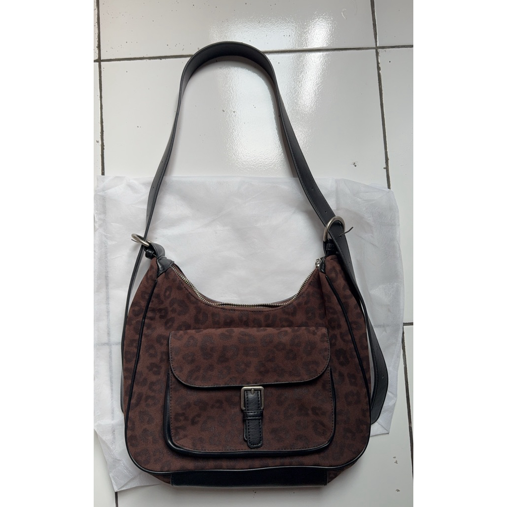 Tas sling leopart Ori Hua Yu Wang