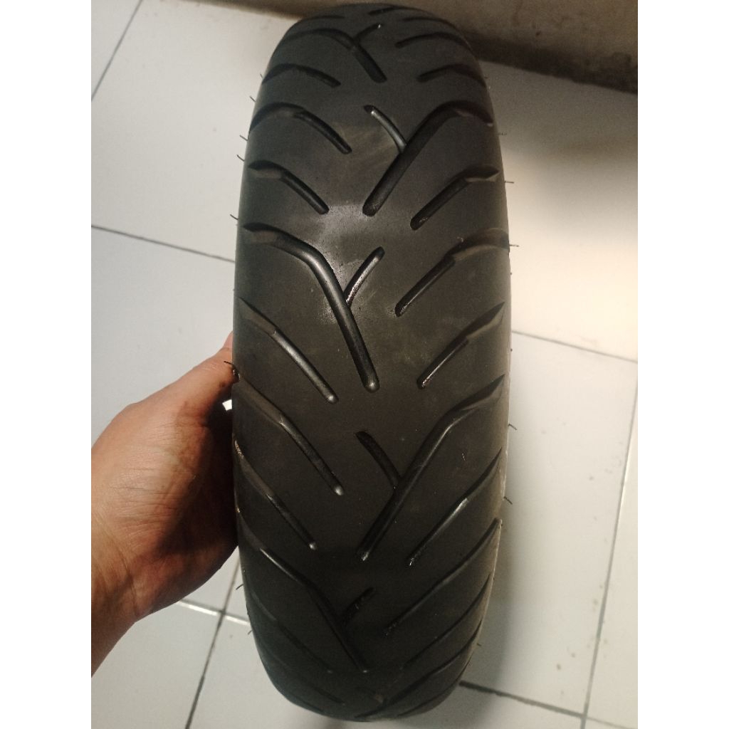BAN BELAKANG MOTOR PCX160/NMAX BELAKANG 130/70-13