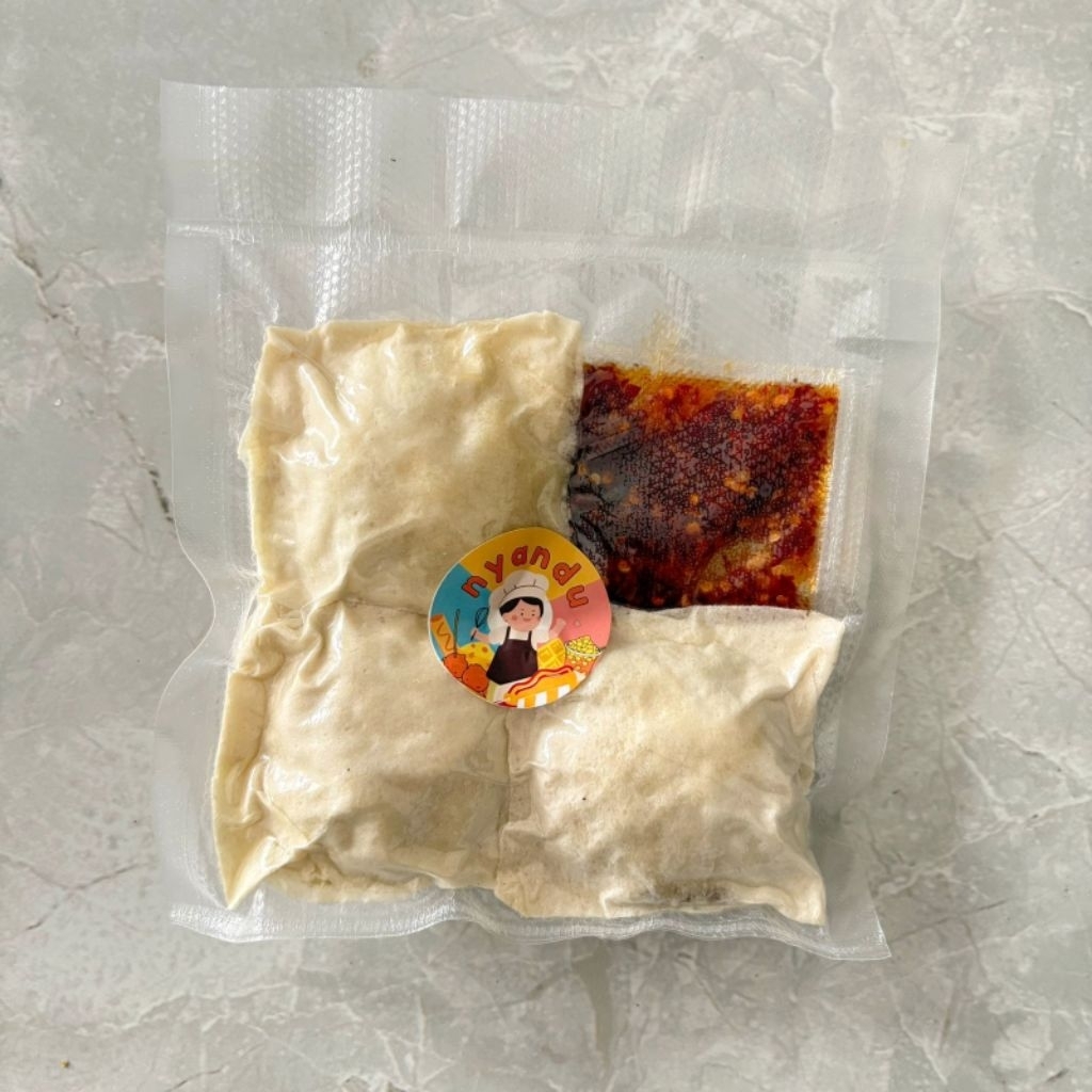 DIMSUM KEJU GORENG CHILI OIL FROZEN