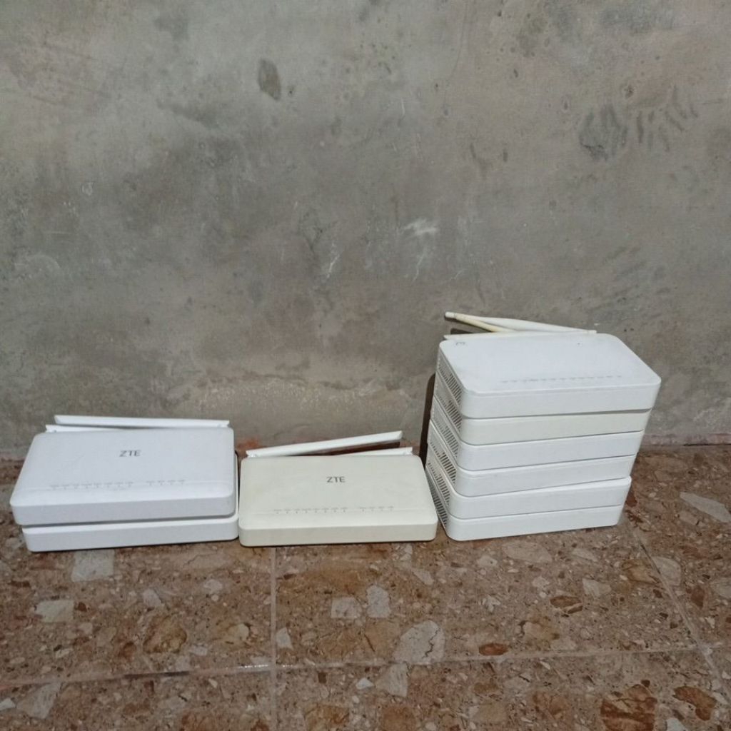 BORONGAN ZTE F609 V3 ZTE F670L HIJAU BIRU