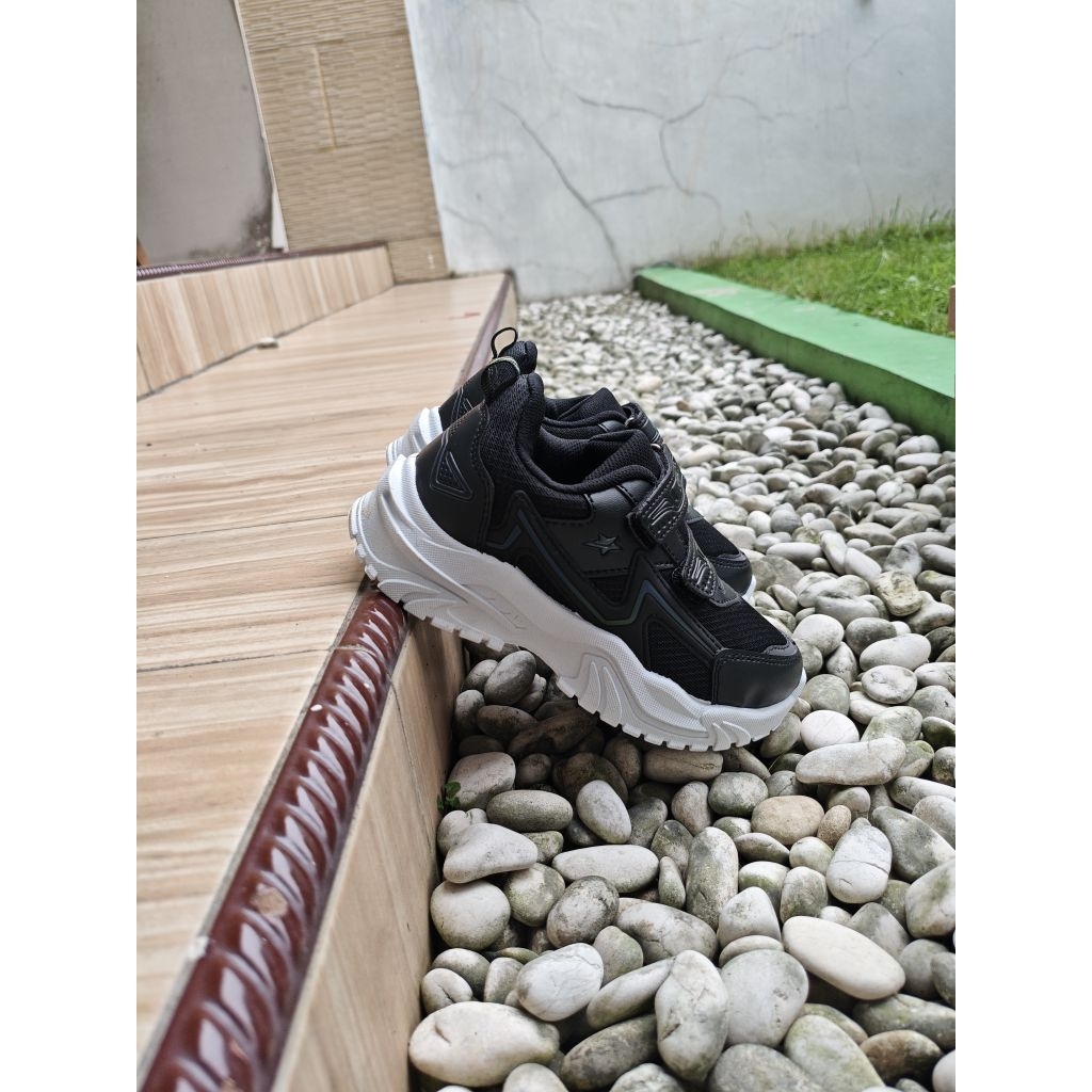 Sepatu Anak Pro ATT hitam putih