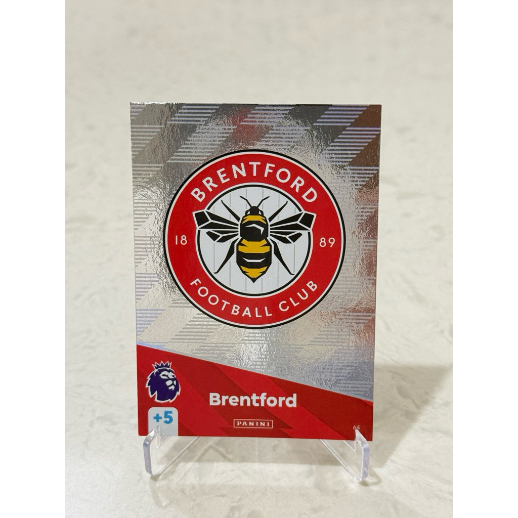kartu bola panini adrenalyn xl brentford team logo